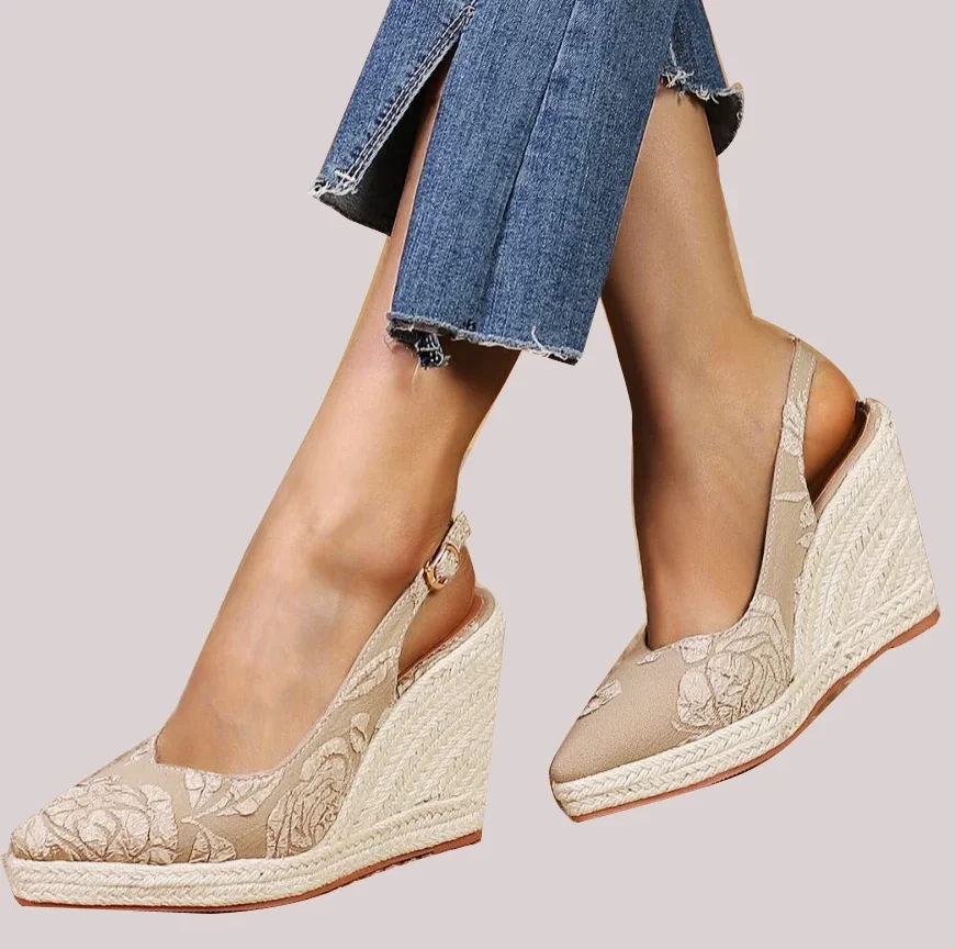 נעלי עקב אופנתיות לנשים , אלגנטיות לכל אירוע , נוחות מירבית, עקב 8 ס"מ