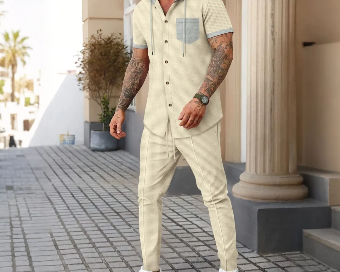 סט שני חלקים לגברים עם קפוצ'ון : קרדיגן עם שרוול קצר + מכנסיים קז'ואל, תלבושת ספורט מסוגננת