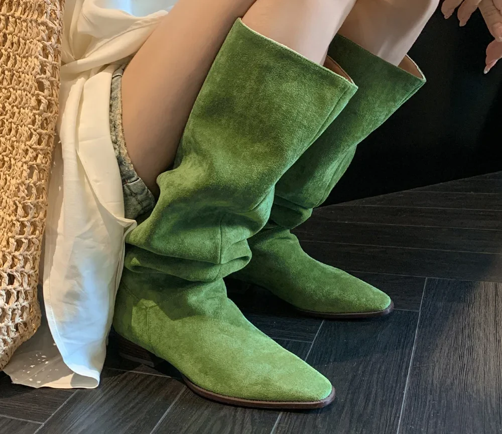 מגפיים דגם 2025 אופנתיים, צבע ירוק ייחודי, עד הברך, משדרג כל הופעה