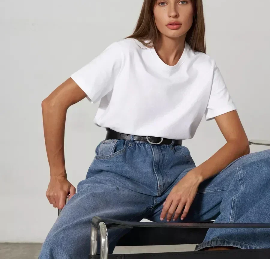 חולצת נשים מבד 100% כותנה, בסיסית ומודרנית