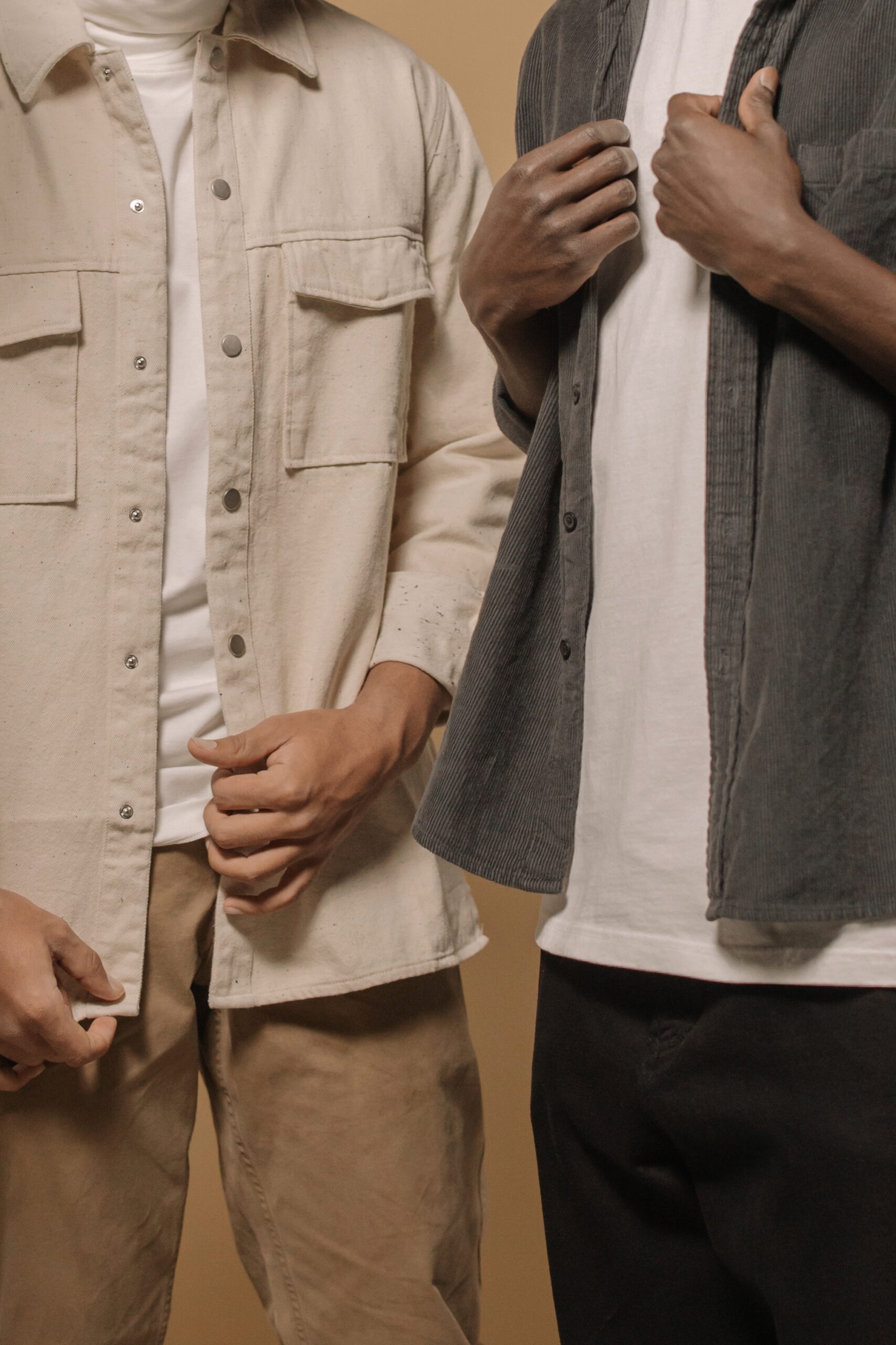 midsection-couple-holding-hands