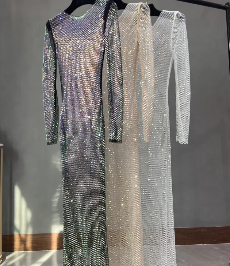 שמלות ריינסטון מגניבות למועדון או למסיבת חוף, בד מחורז