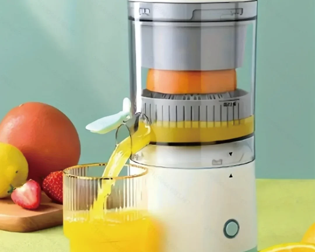 מסחטת מיץ פירות ביתית